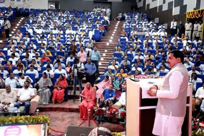 ग्वालियर से गूंजी 'समरसता' की हुंकार! CM मोहन यादव बोले - बाबा साहब ने दिया समानता का सिद्धांत, एकजुट रहेगा भारत!