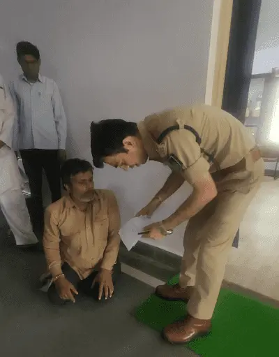 विदिशा में पुलिस की सीधी 'जनता दरबार': एसपी ने मौके पर ही सुलझा दीं कई शिकायतें!