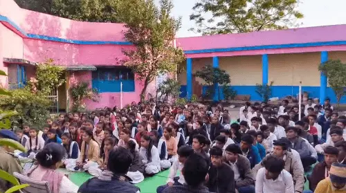 SDOP निरीक्षण: स्कूली बच्चों को शराब दुकान से परेशानी, SDOP ने दिया समाधान का भरोसा!