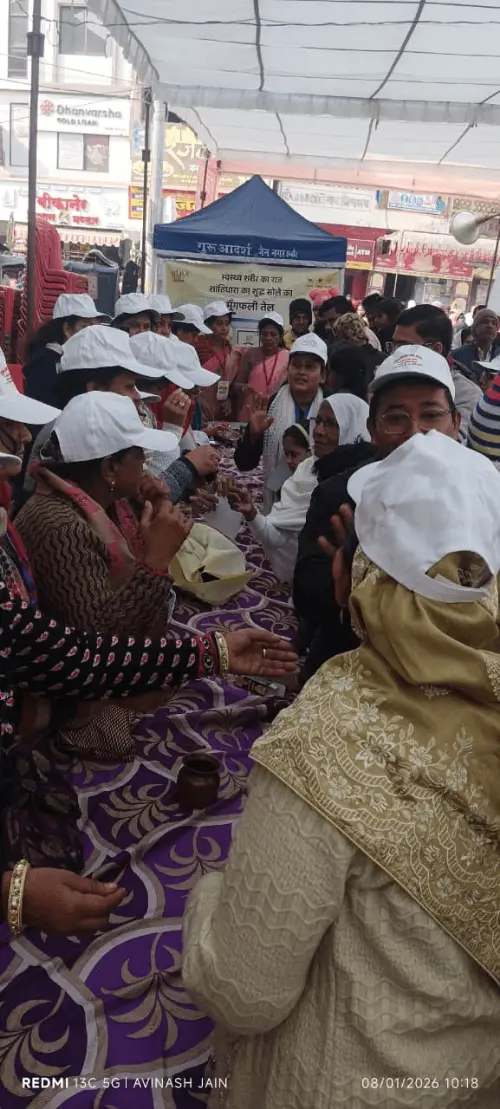 विदिशा में रचा गया इतिहास: 500 से अधिक कार्यकर्ताओं ने बच्चों को पिलाई 'संजीवनी', उमड़ा जनसैलाब