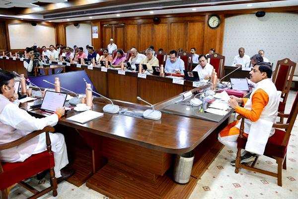 'कवच योजना', मध्य प्रदेश सरकार ने 32,070 करोड़ के विकास कार्यों पर लगाई मुहर