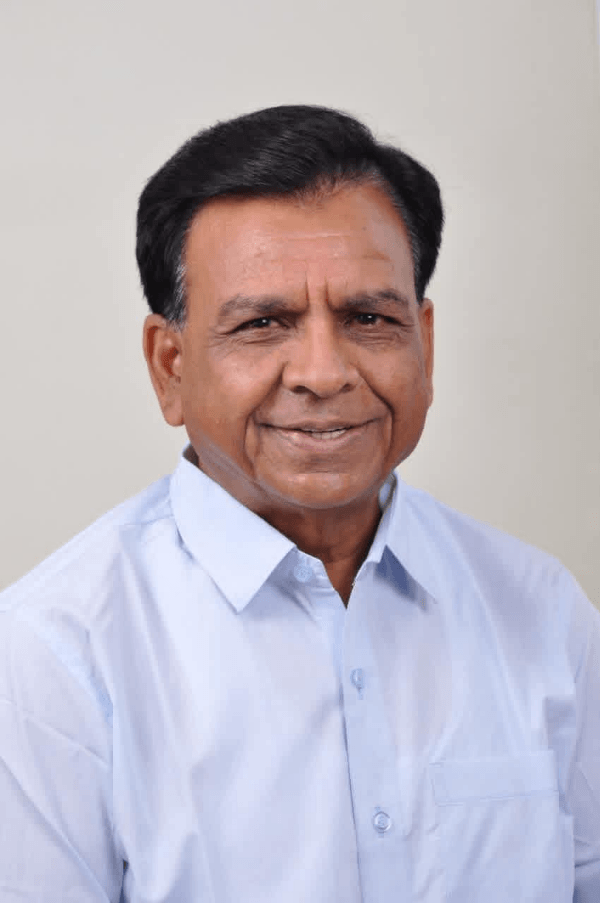 MP में सादगी की मिसाल: डिप्टी सीएम जगदीश देवड़ा ने छोड़ी पायलट-फॉलो गाड़ियाँ