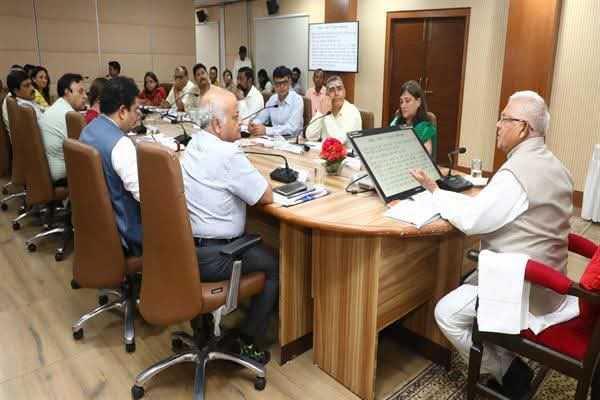 राज्यपाल मंगुभाई पटेल सख्त,15 अगस्त को सजेंगी विशेष ग्राम सभाएं